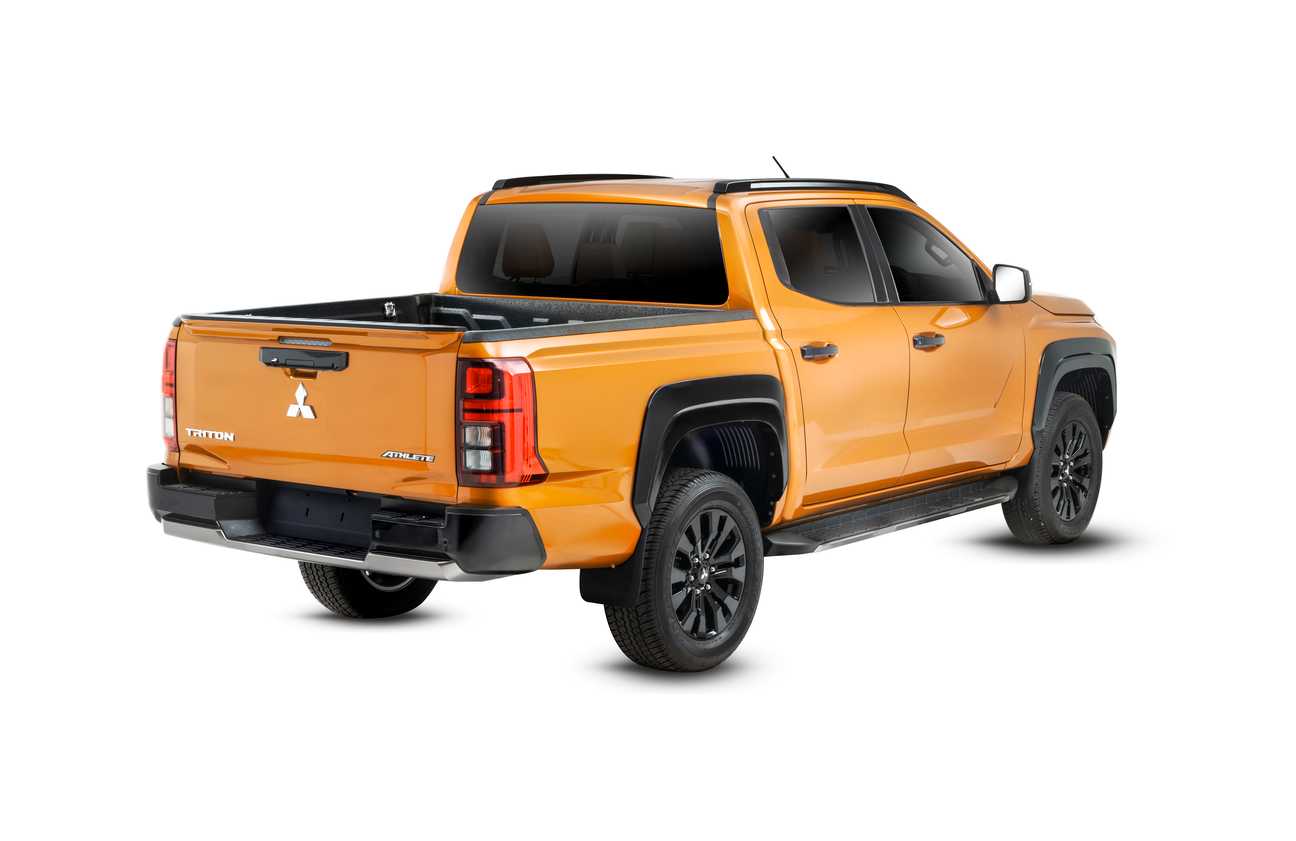 used 2025 Mitsubishi Triton Athlete Dual Cab 4X4 2.4