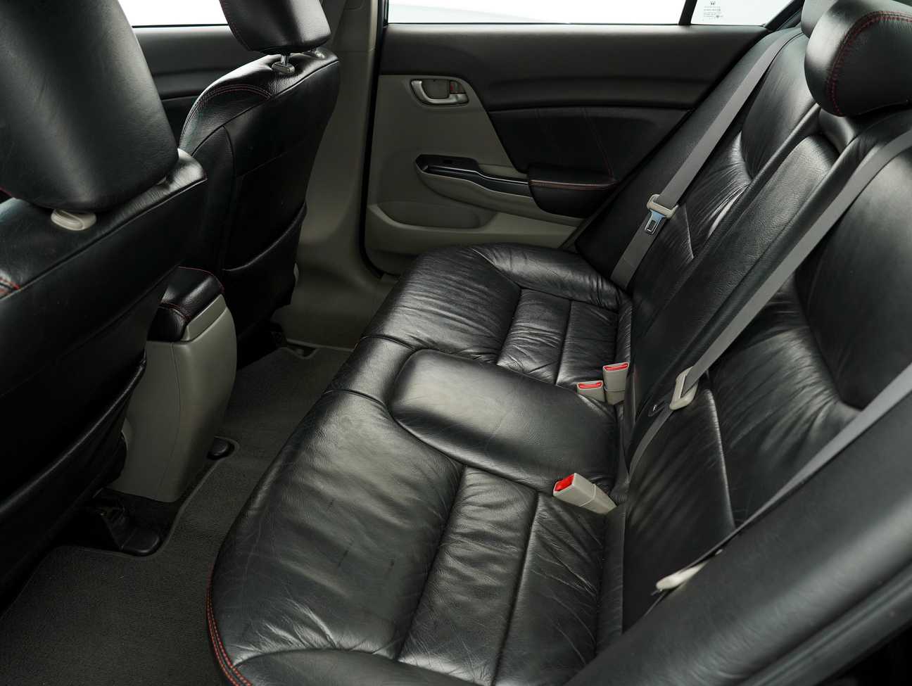 terpakai 2013 Honda Civic S 1.8