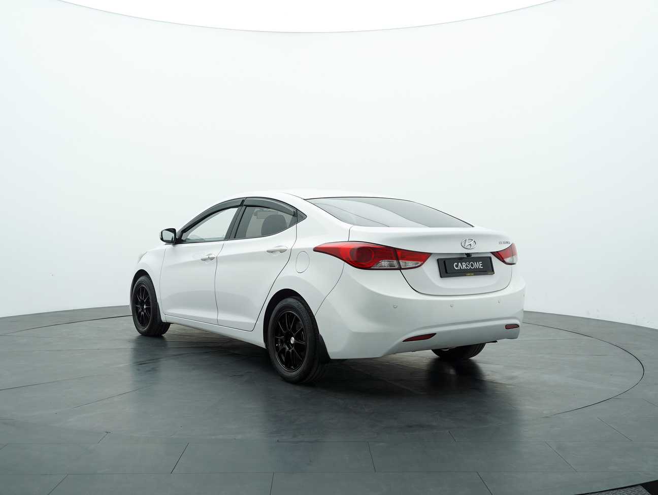 terpakai 2013 Inokom Elantra  1.6