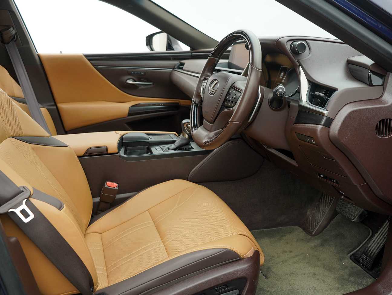 used 2019 Lexus ES250 LUXURY 2.5