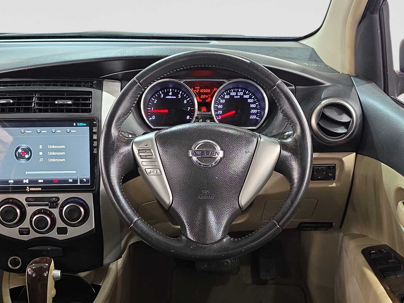 used 2013 Nissan Grand Livina Comfort 1.8