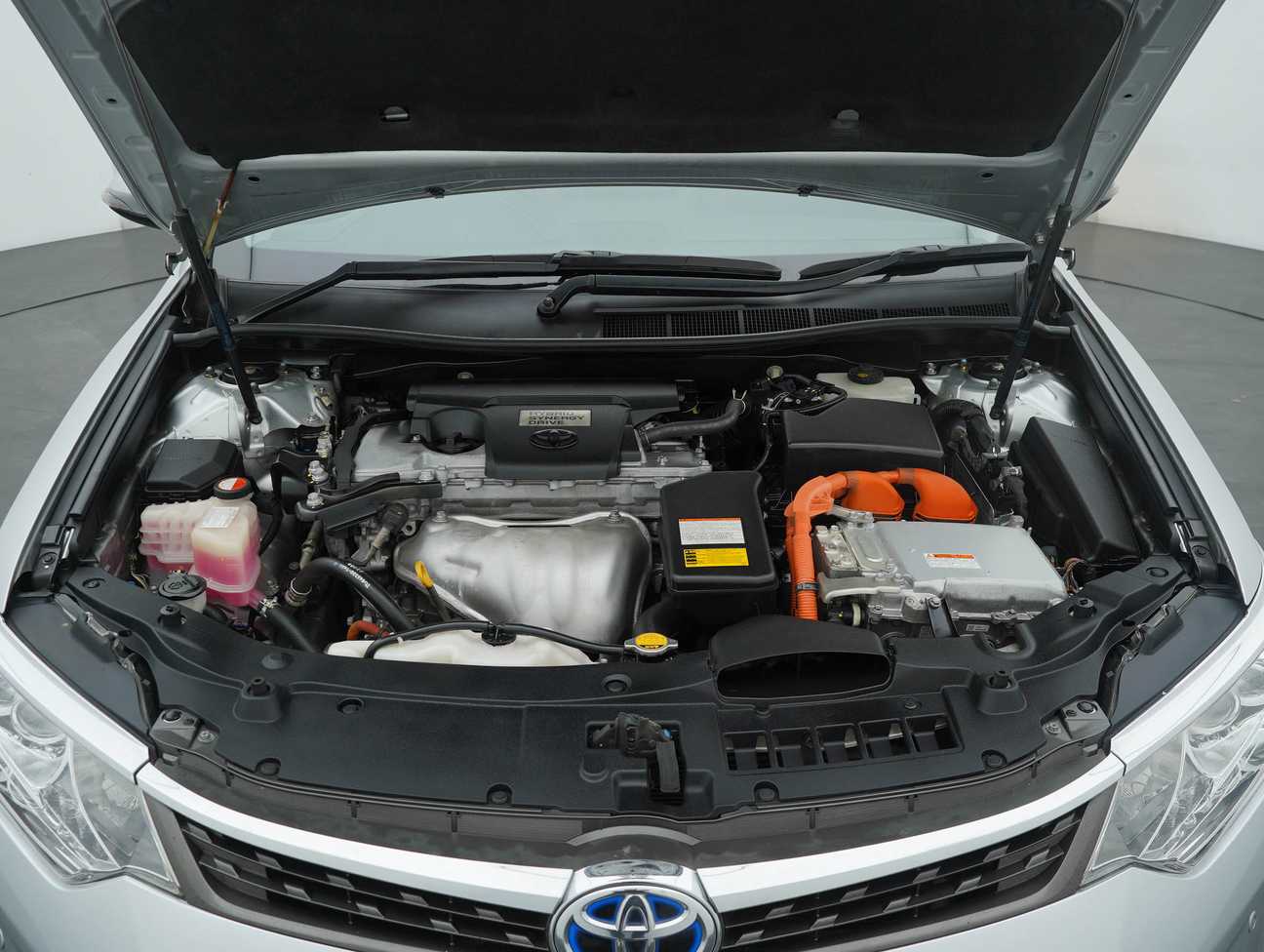 used 2015 Toyota Camry Hybrid 2.5