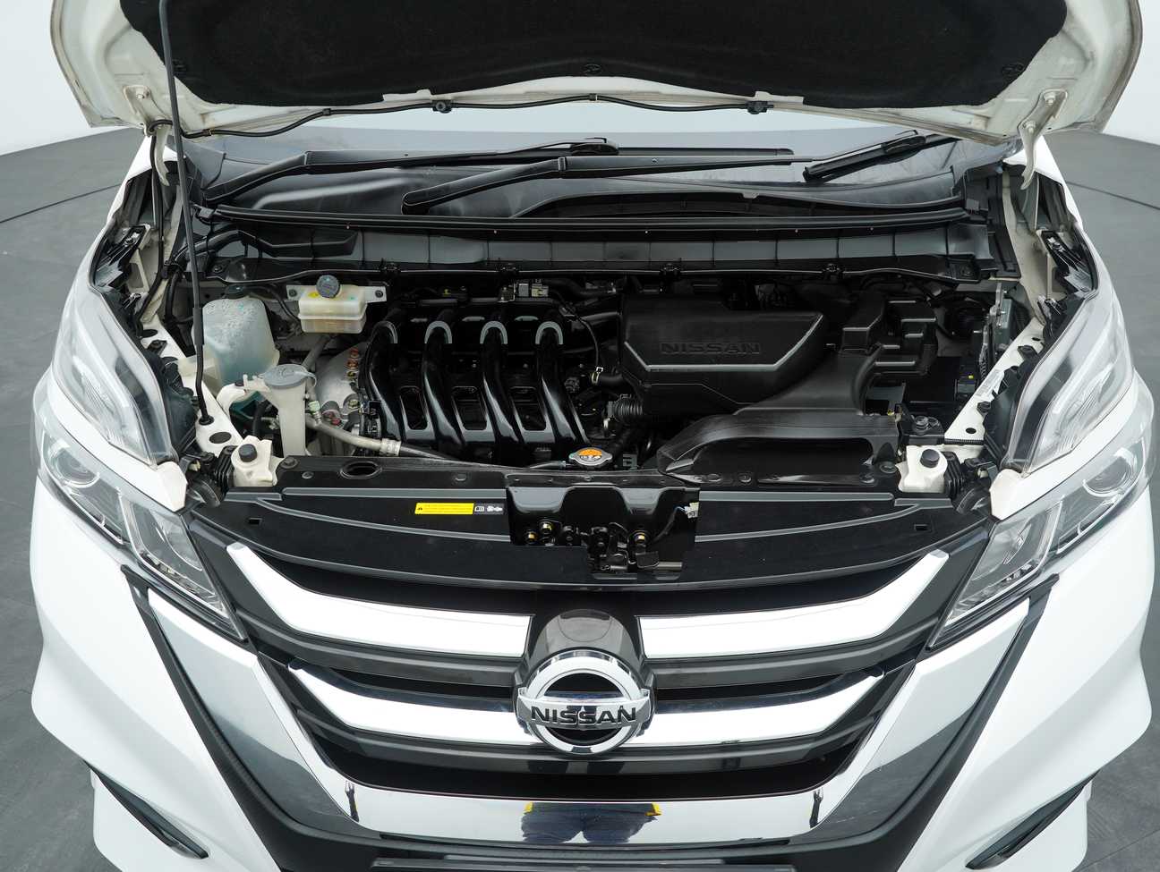 used 2018 Nissan Serena S-Hybrid High-Way Star Premium 2.0
