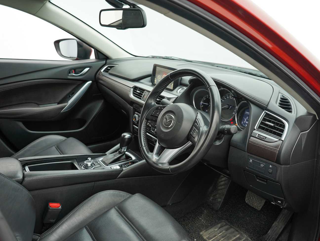 terpakai 2015 Mazda 6 FL SEDAN SKYACTIV-G 2.0