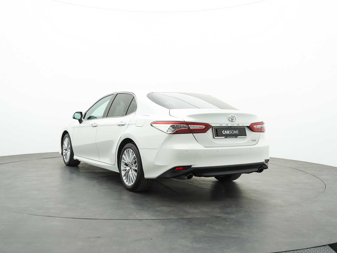 terpakai 2019 Toyota Camry V 2.5