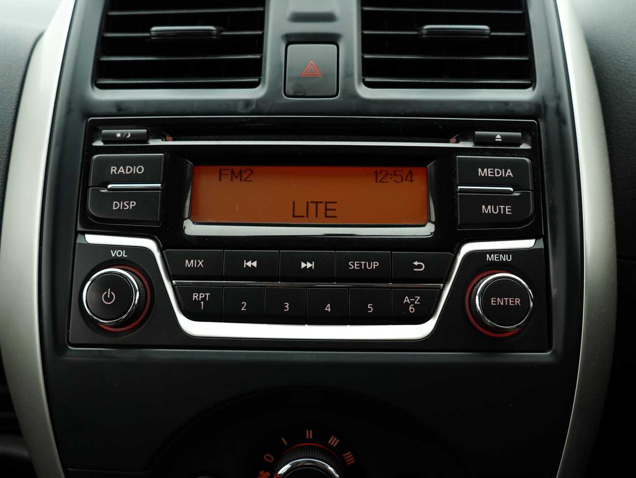 terpakai 2017 Nissan Almera E 1.5