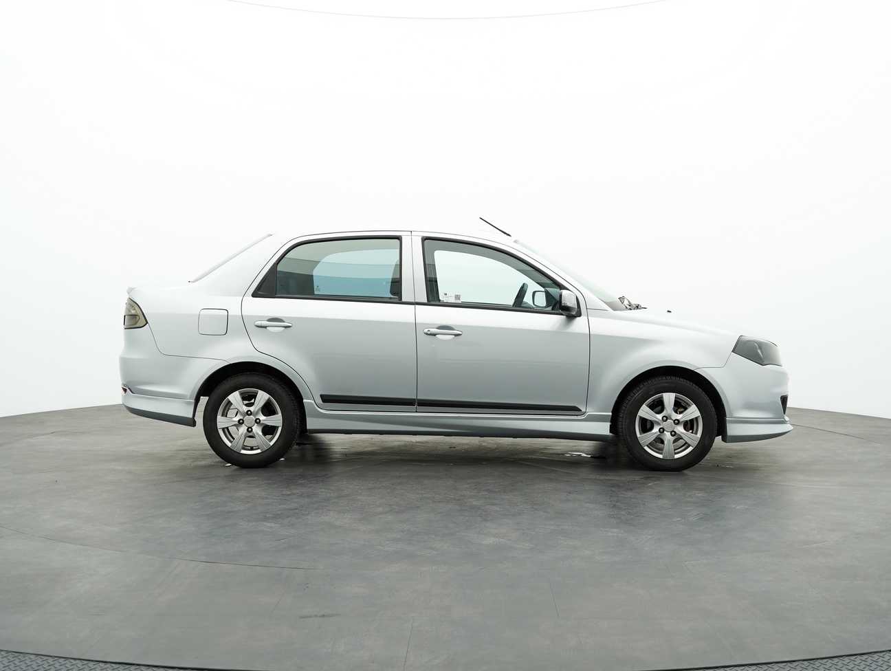 used 2014 Proton SAGA FL 1.3
