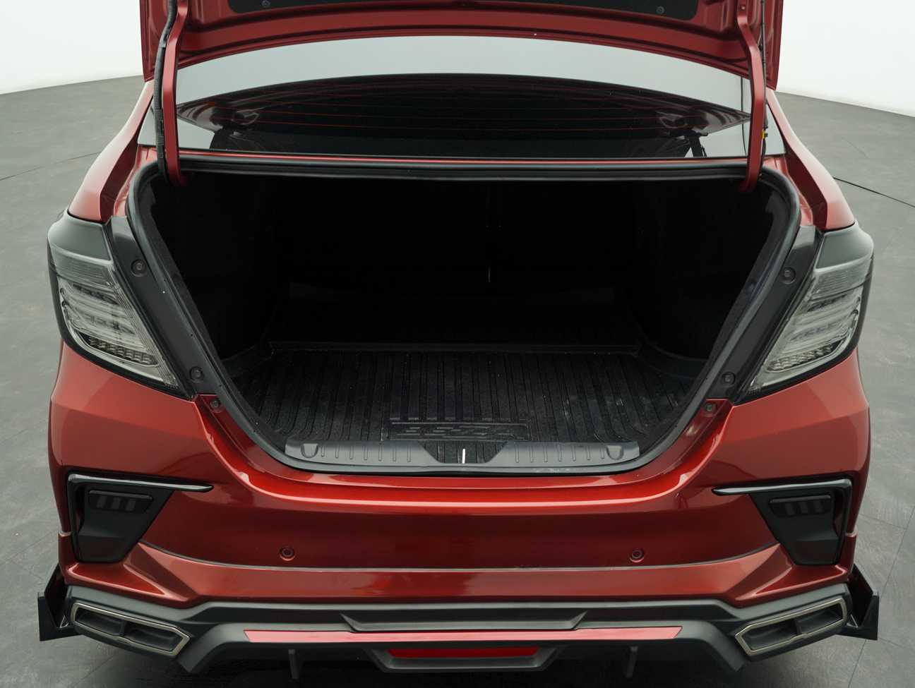 terpakai 2021 Perodua Bezza Advance 1.3