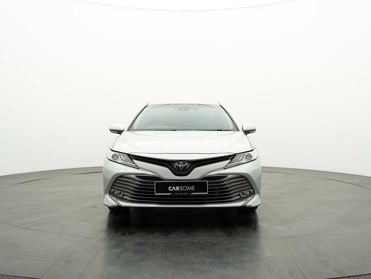 used 2020 Toyota Camry V 2.5