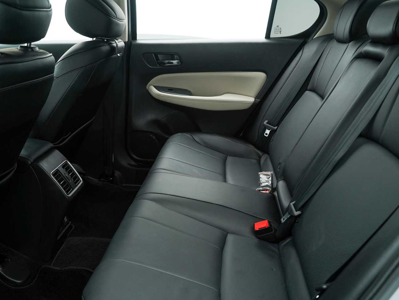 terpakai 2021 Honda City V 1.5