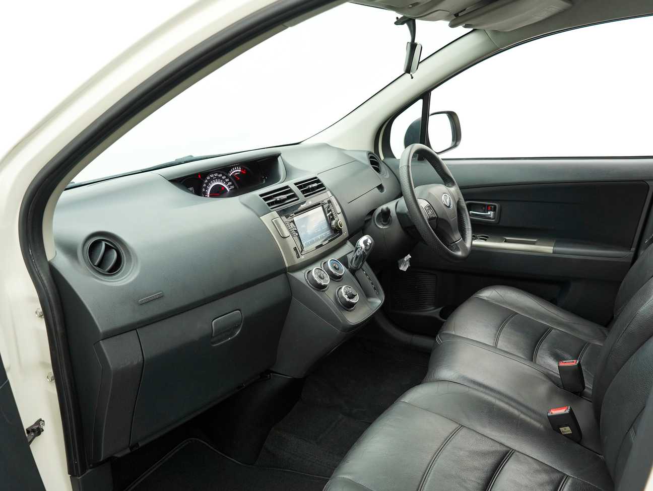 used 2015 Perodua Alza Advance 1.5