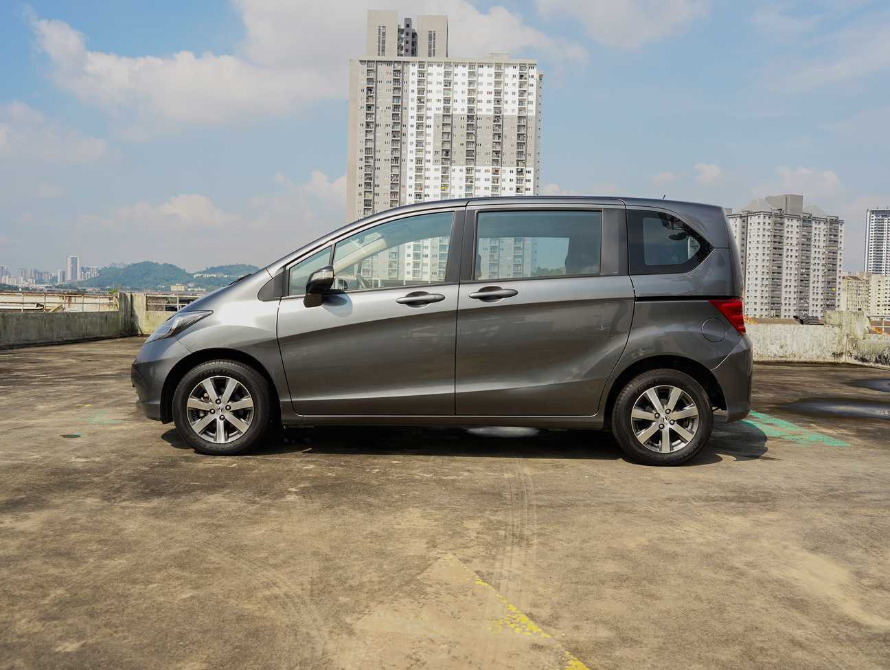 used 2010 Honda Freed E 1.5