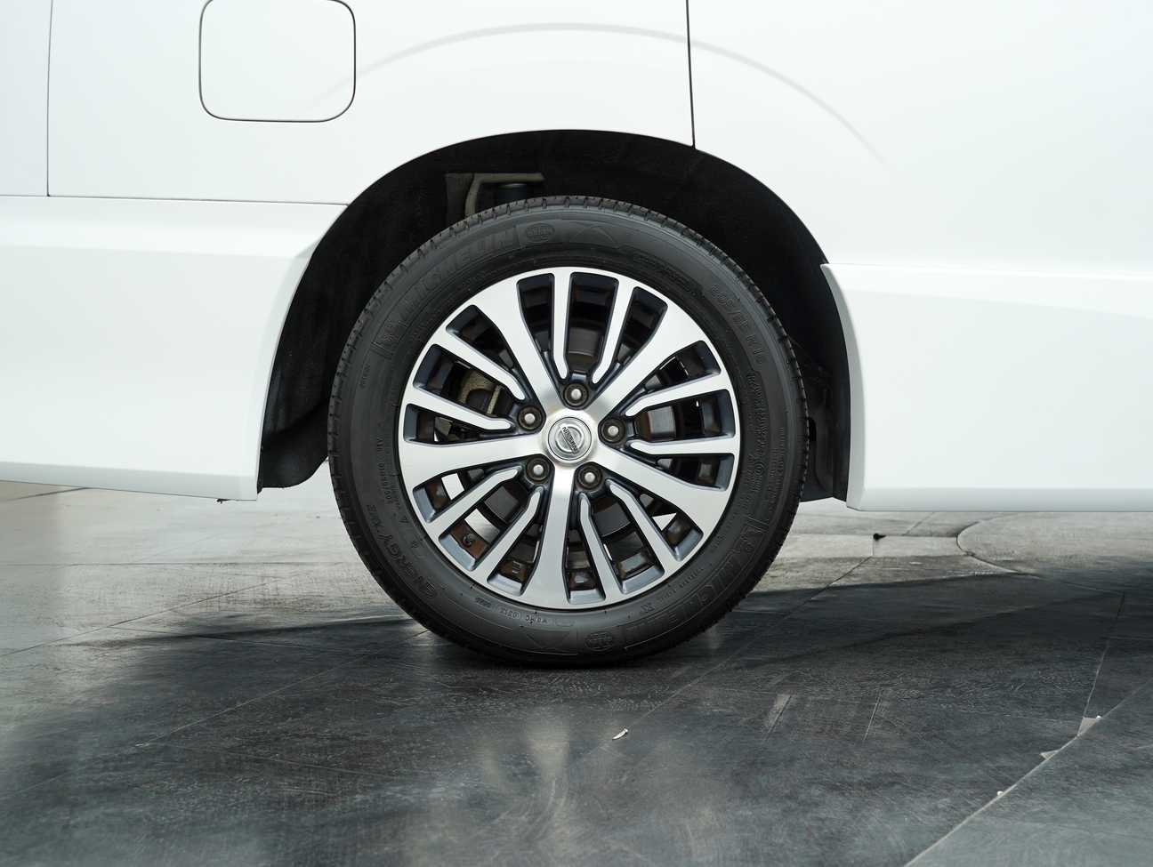 used 2018 Nissan Serena S-Hybrid High-Way Star Premium 2.0