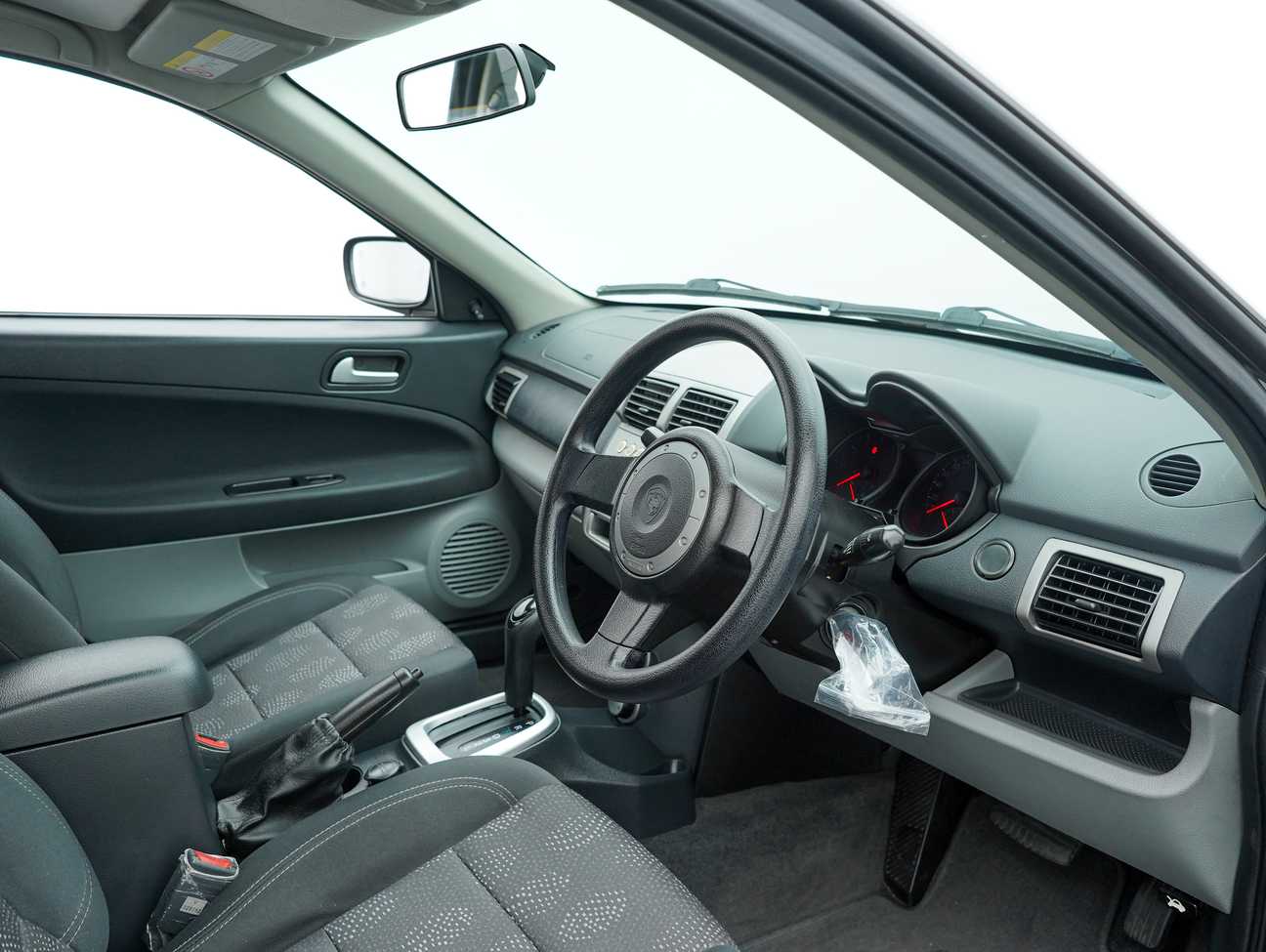 used 2014 Proton Persona SV 1.6