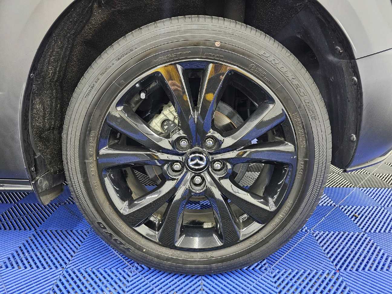 terpakai 2024 Mazda CX-30 SKYACTIV-G High Plus 2.0