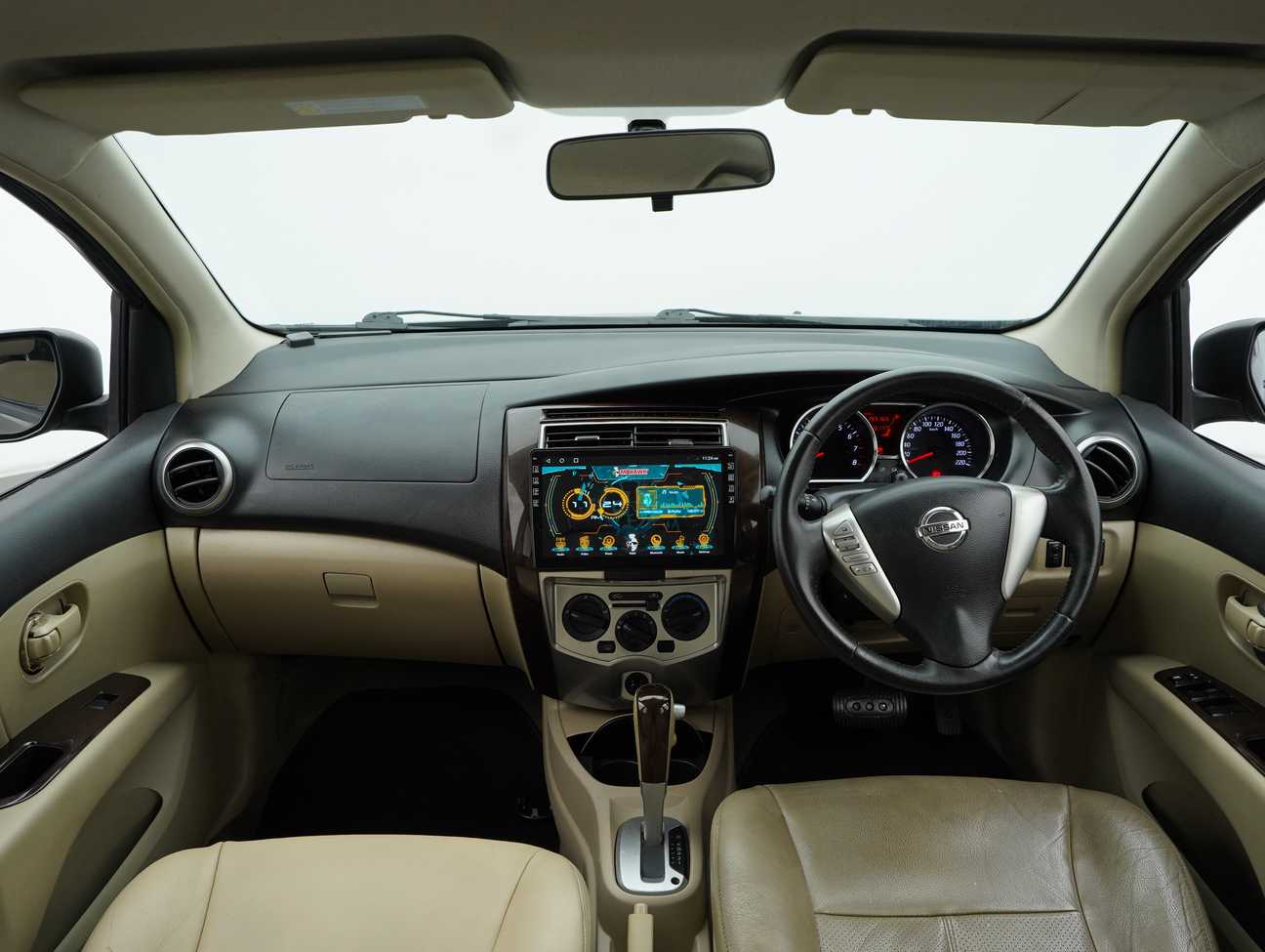 used 2015 Nissan Grand Livina Comfort 1.8