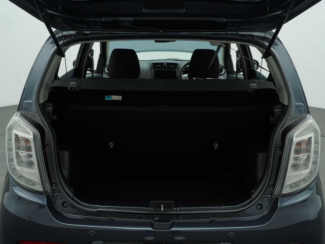 terpakai 2017 Perodua AXIA SE 1.0