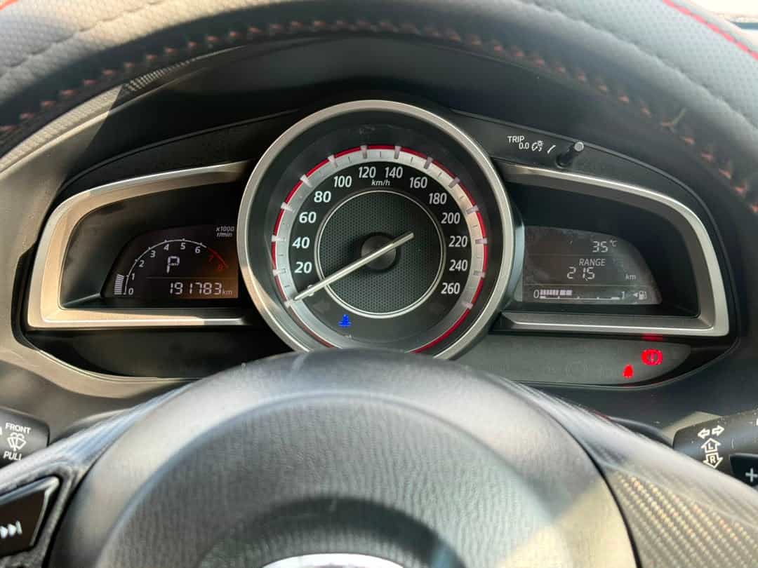 used 2014 Mazda 3 SKYACTIV-G 2.0