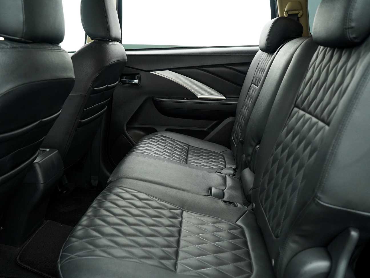 used 2023 Mitsubishi Xpander  1.5