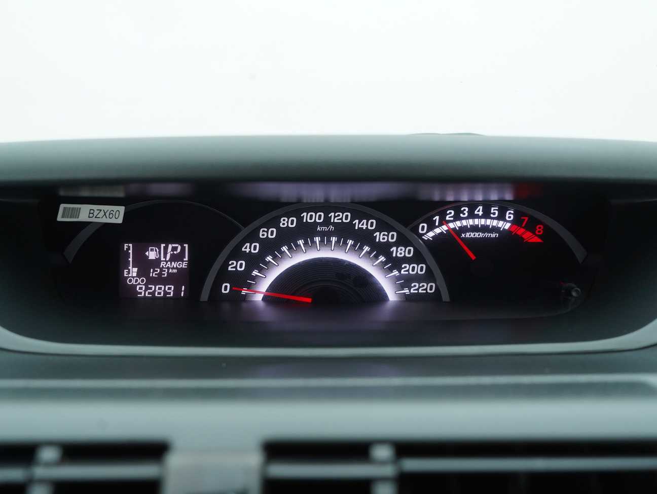 terpakai 2014 Perodua Alza Advance 1.5