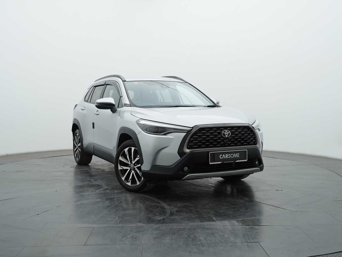 used 2022 Toyota Corolla Cross V 1.8