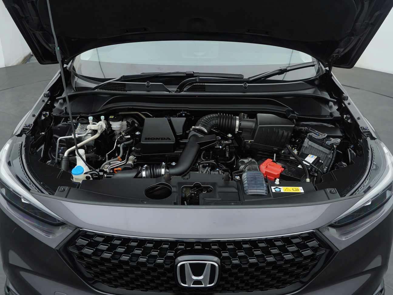 used 2024 Honda HR-V V 1.5