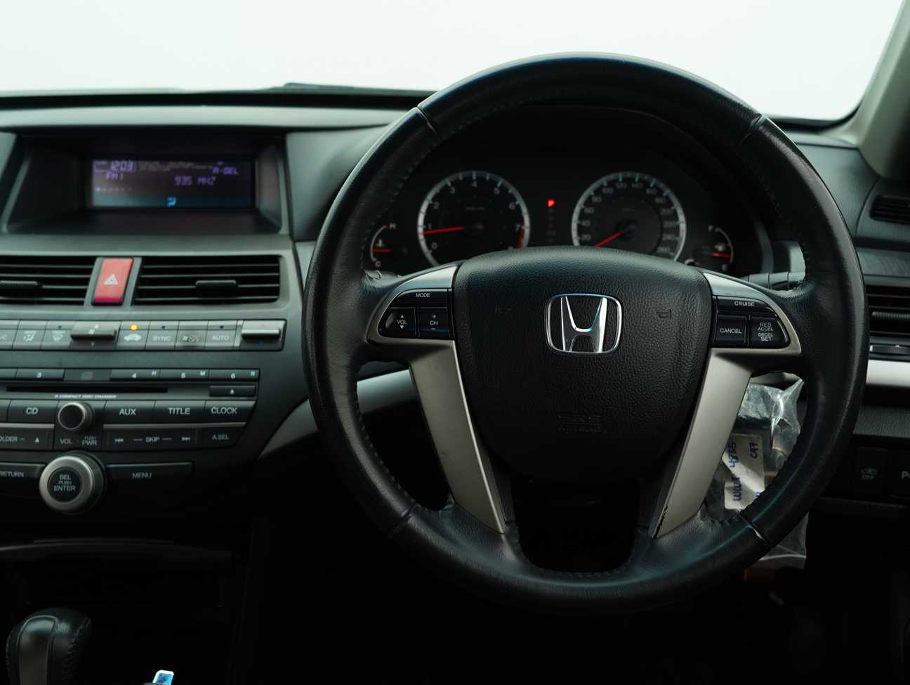 used 2012 Honda Accord VTi-L 2.0