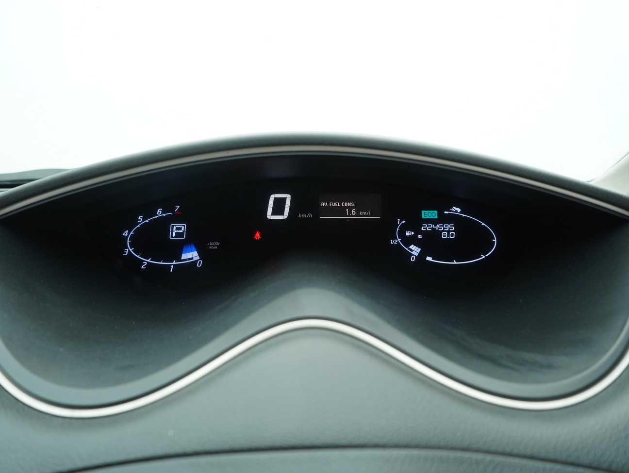 used 2013 Nissan Serena S-Hybrid High-Way Star 2.0