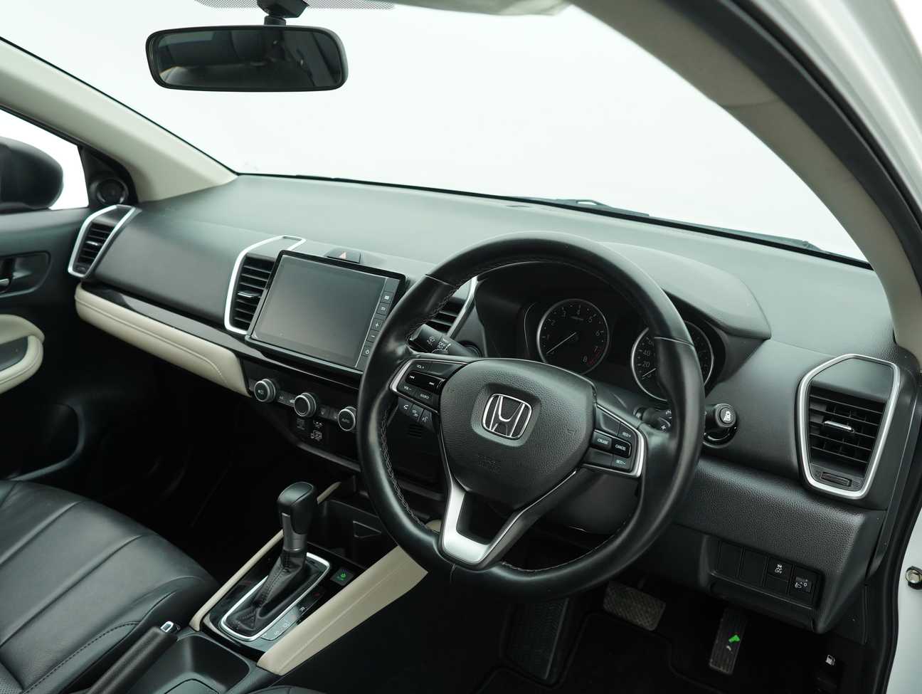 terpakai 2022 Honda City V 1.5