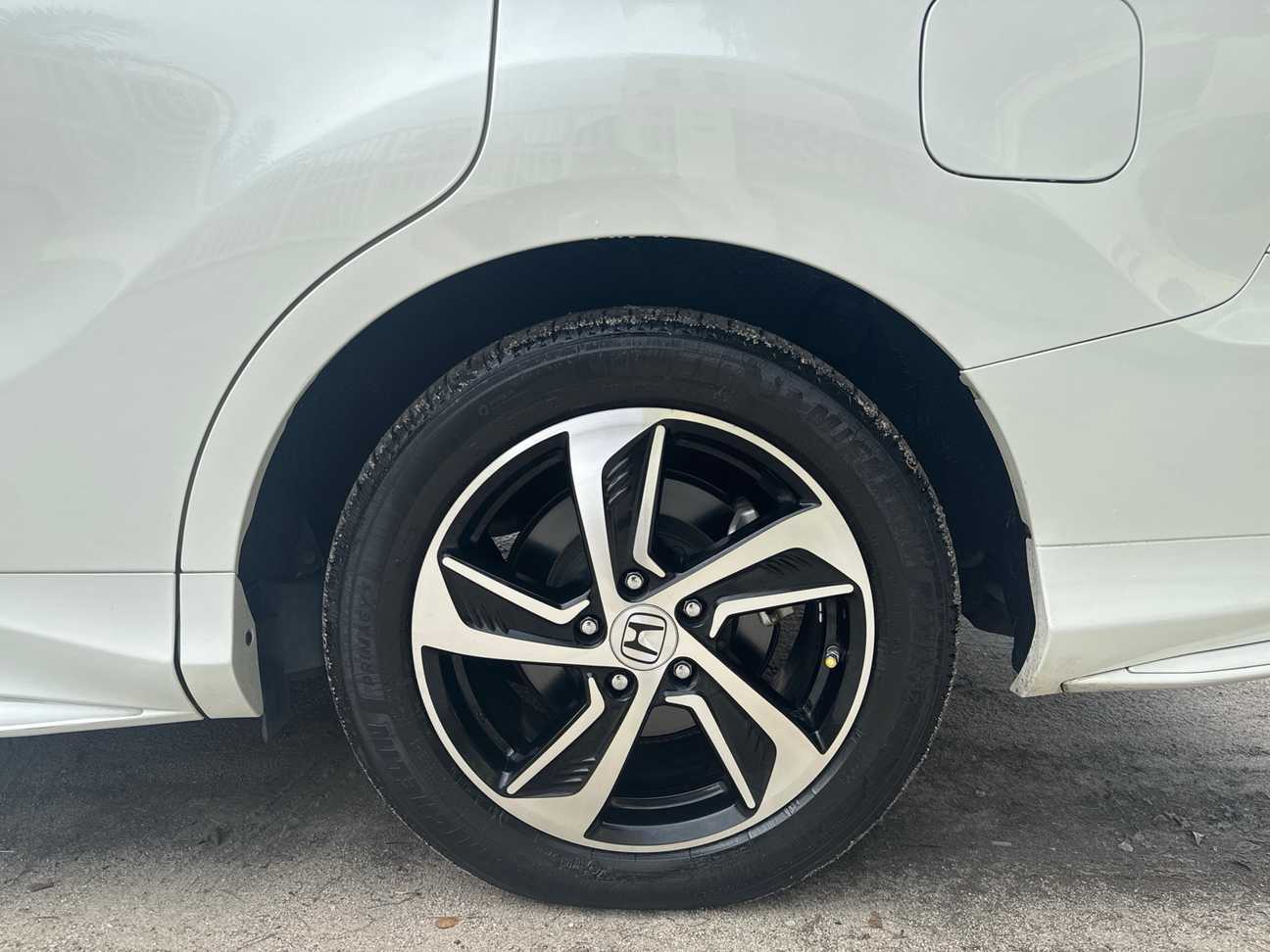 used 2015 Honda Odyssey EXV 2.4