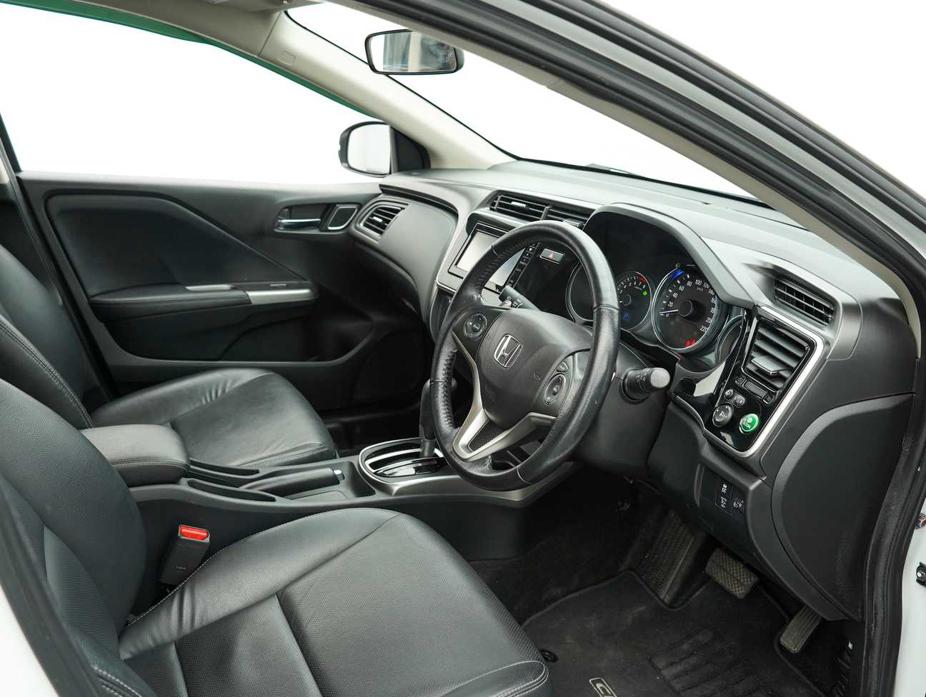 used 2018 Honda City V 1.5