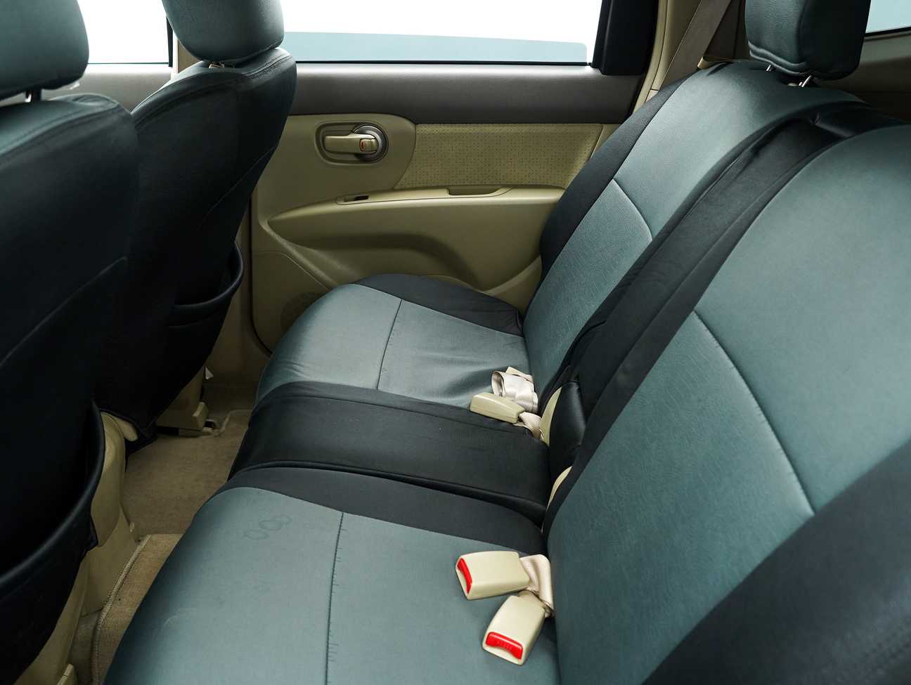 terpakai 2010 Nissan Grand Livina Comfort 1.6