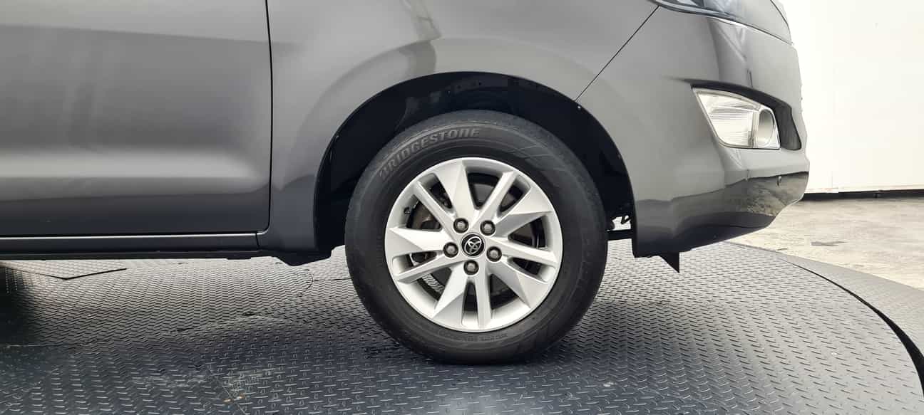 used 2017 Toyota INNOVA G 2.0