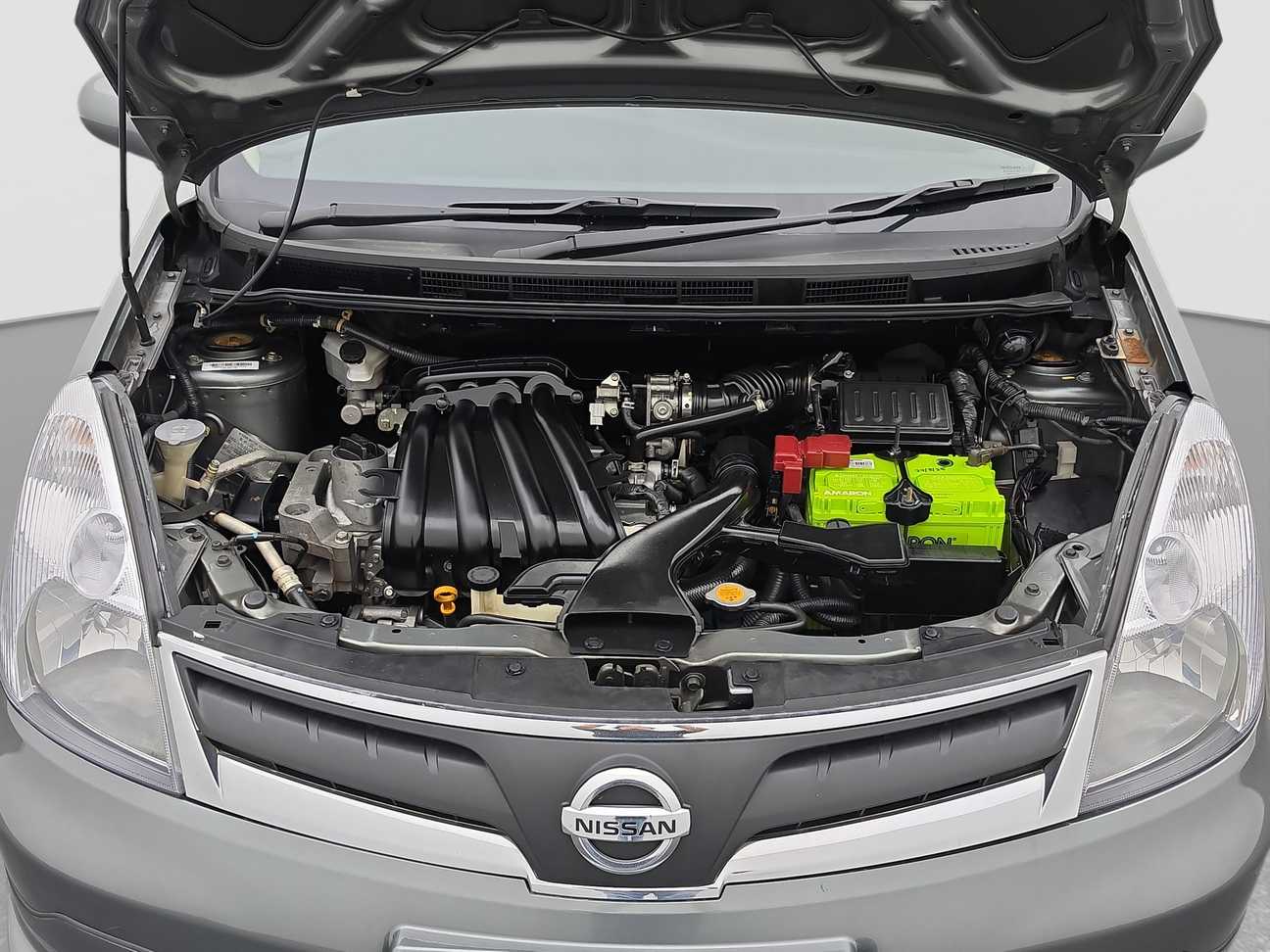 used 2012 Nissan Grand Livina ST-L Comfort 1.6