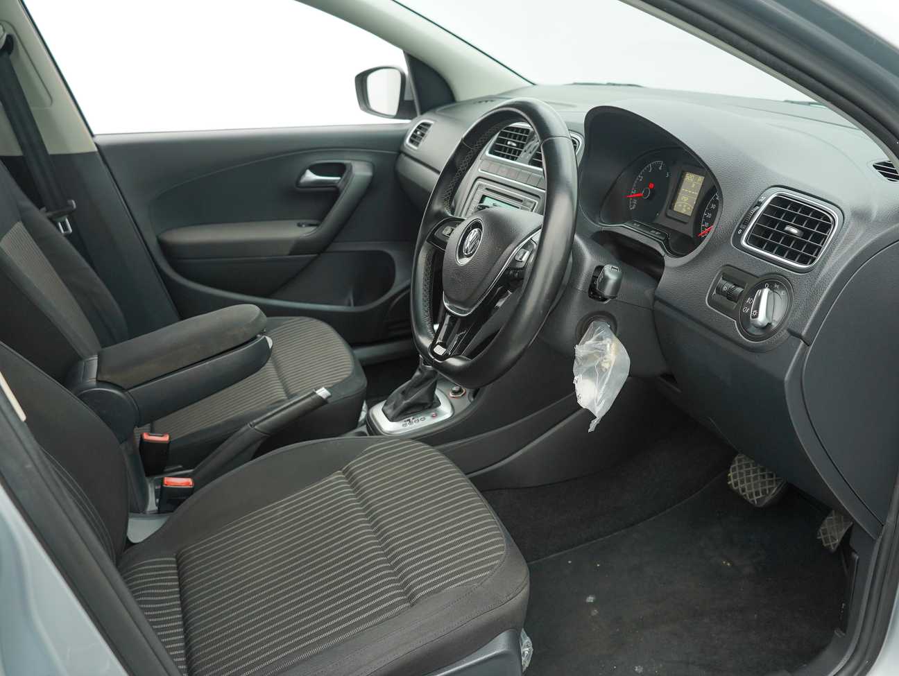 terpakai 2015 Volkswagen Polo  1.6