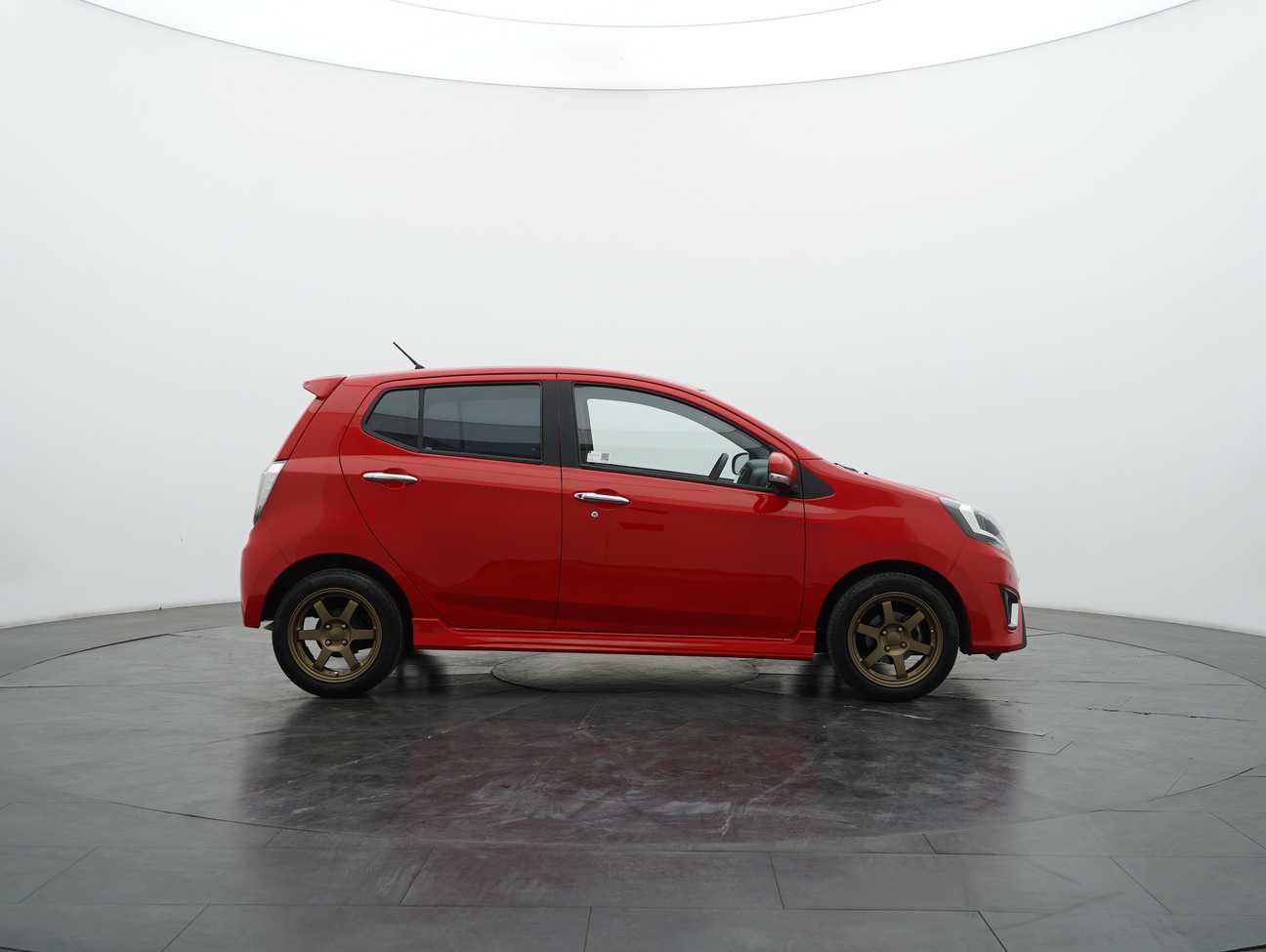 terpakai 2018 Perodua AXIA SE 1.0