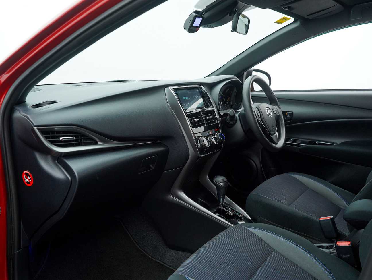 used 2021 Toyota Yaris E 1.5