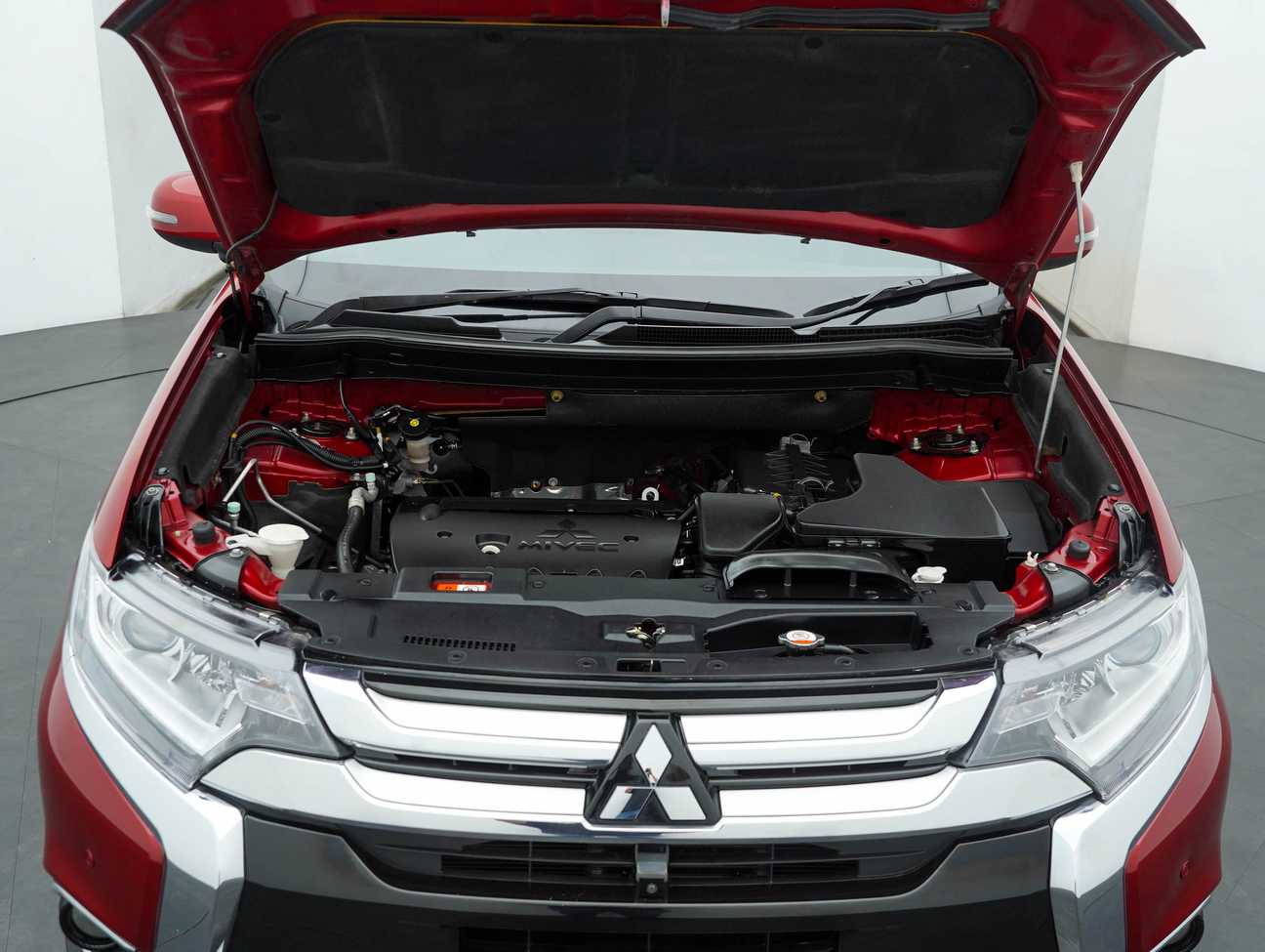 used 2019 Mitsubishi Outlander  2.0