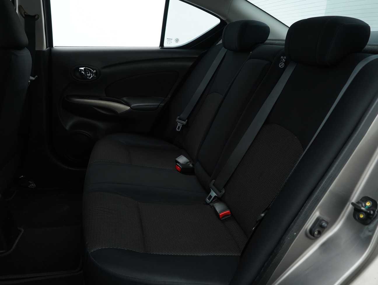 terpakai 2013 Nissan Almera V 1.5