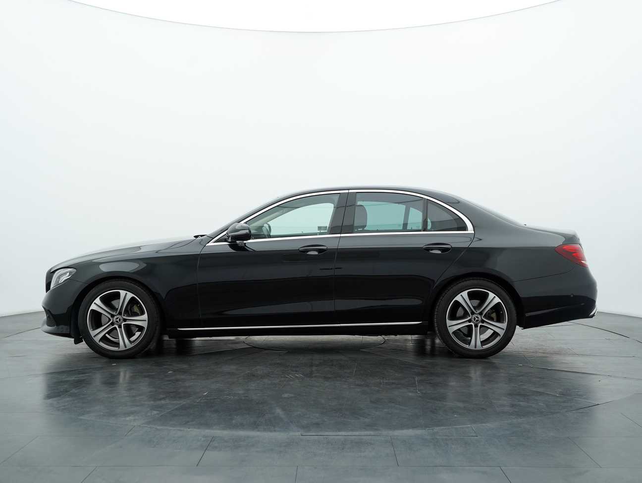 used 2019 Mercedes-Benz E200 SportStyle Avantgarde 2.0