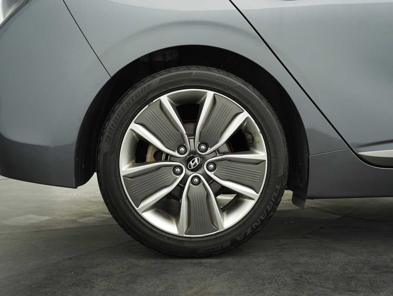 used 2017 Hyundai IONIQ HYBRID 1.6