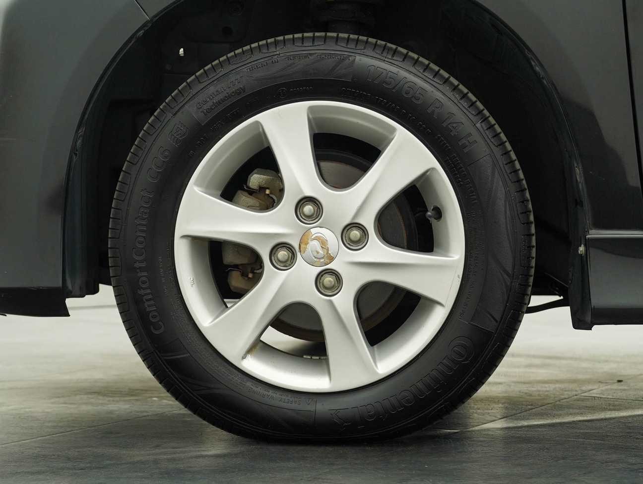 terpakai 2014 Perodua Myvi EZ 1.3