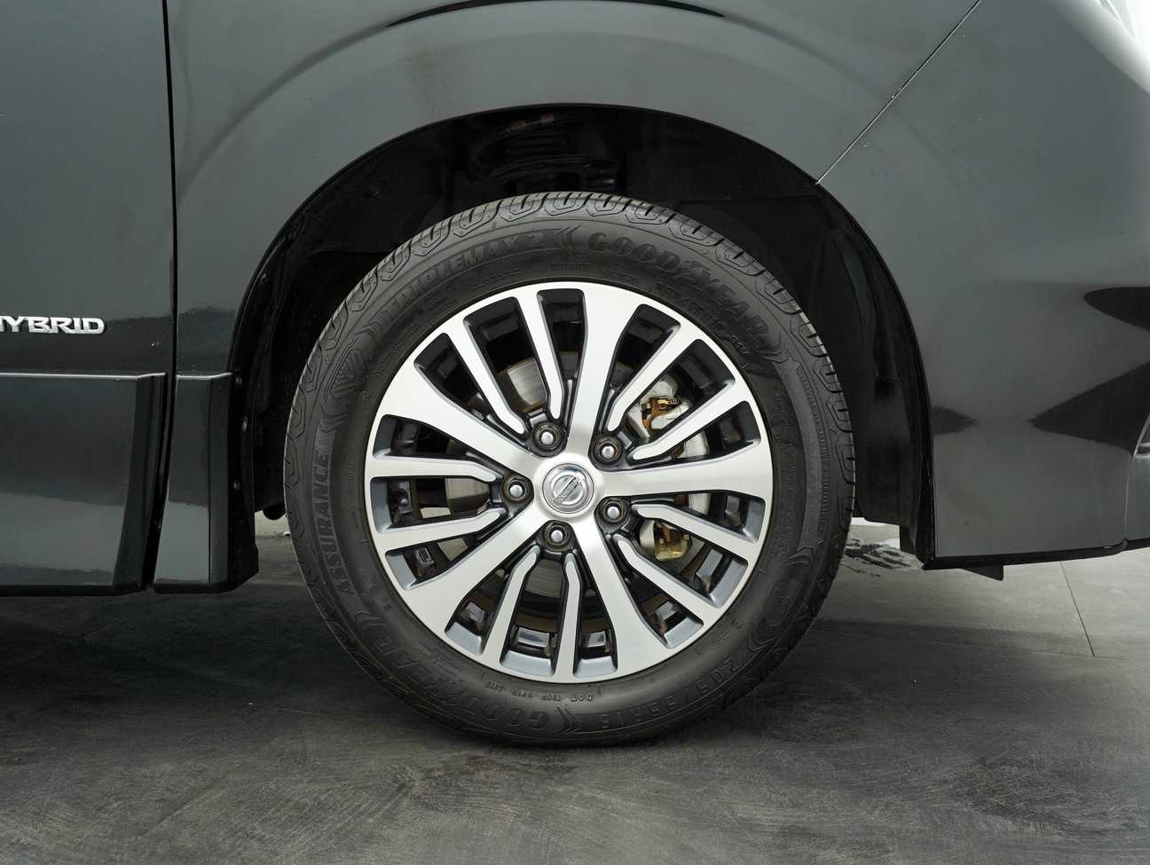 used 2020 Nissan Serena S-Hybrid High-Way Star 2.0