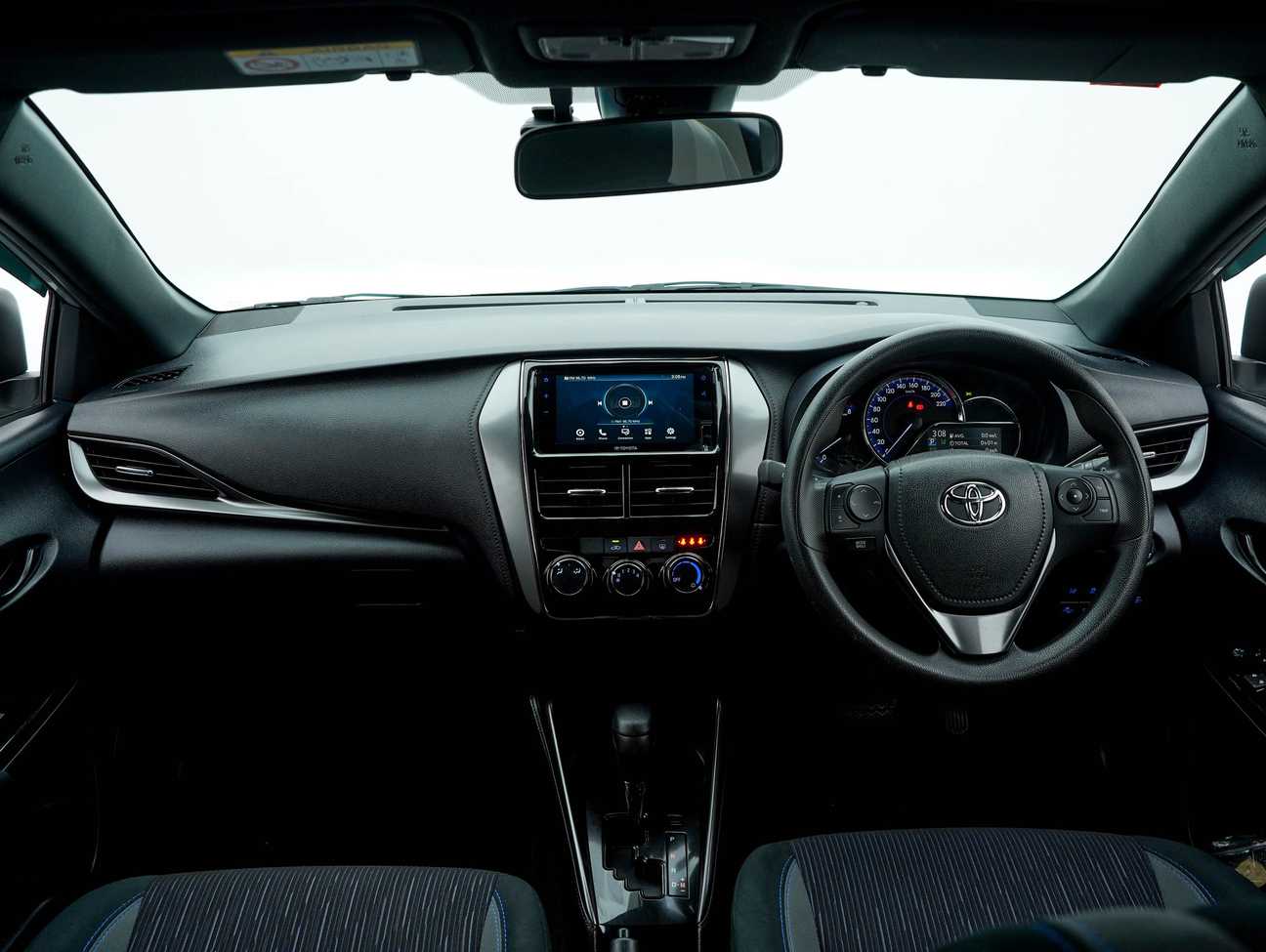 used 2021 Toyota Yaris E 1.5