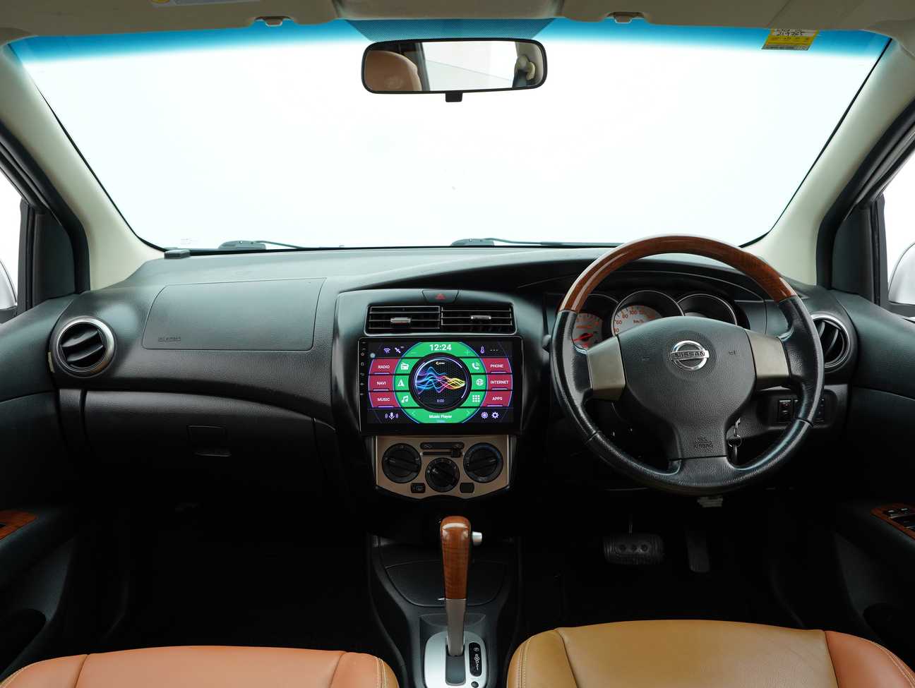 used 2011 Nissan Grand Livina Comfort 1.8