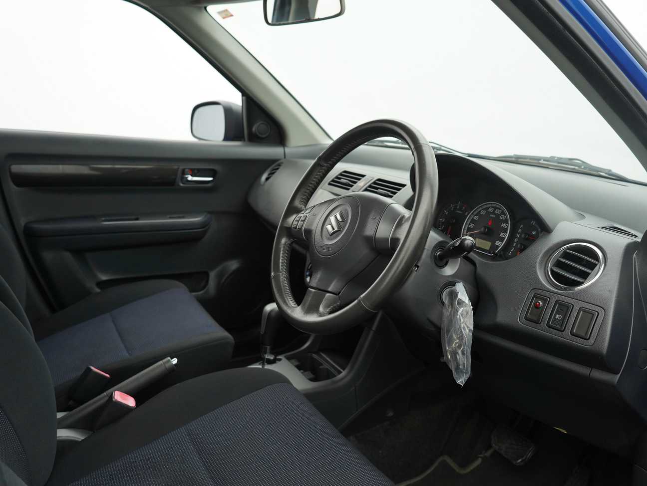 terpakai 2007 Suzuki Swift  1.5