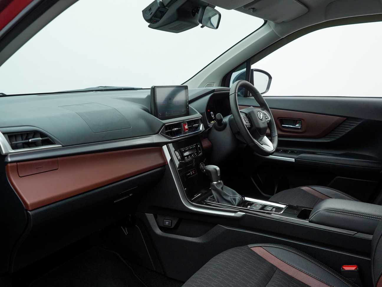 used 2023 Perodua Alza AV 1.5