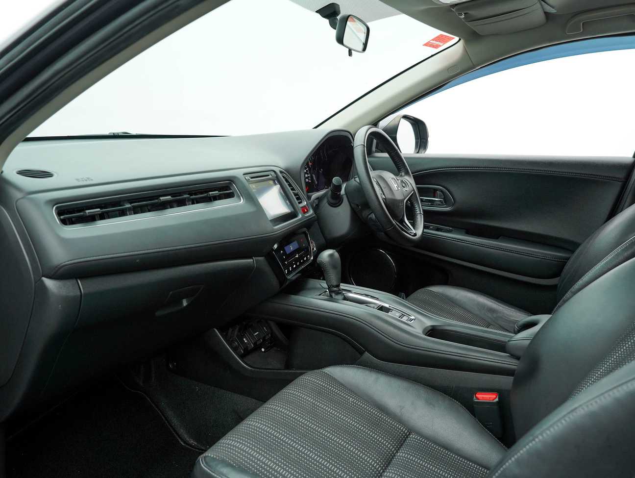 used 2017 Honda HR-V V 1.8