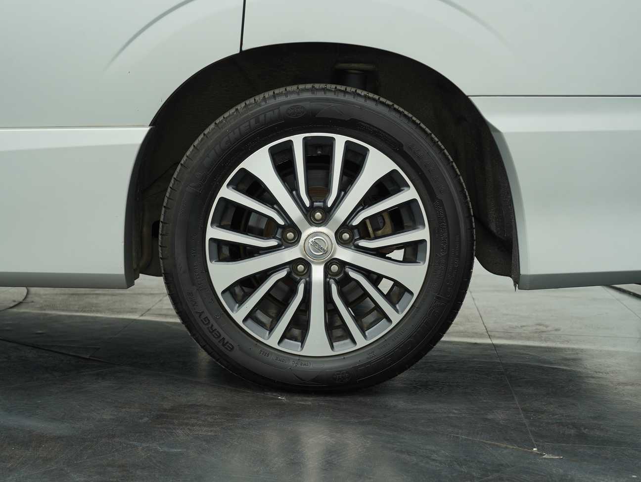 used 2018 Nissan Serena S-Hybrid High-Way Star Premium 2.0
