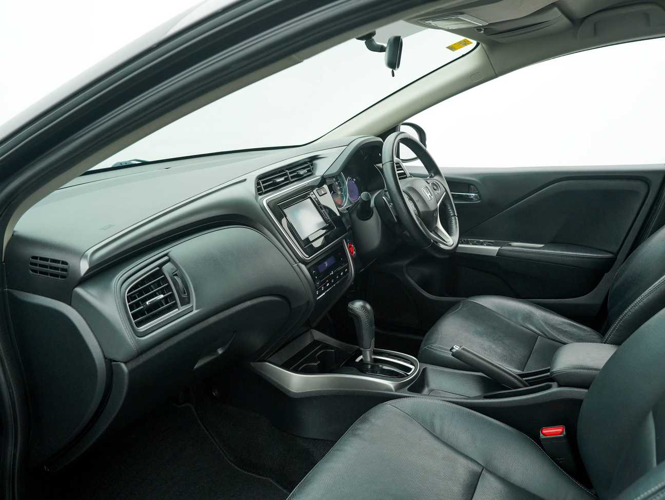 used 2017 Honda City V i-VTEC 1.5